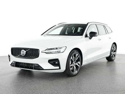 Gebraucht Volvo V60 145 PS (106 kW) 2025 Kombi