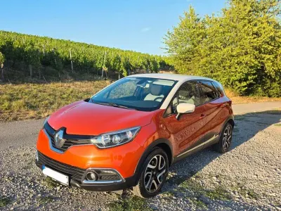 Gebraucht Renault Captur 90 PS (66 kW) 2015 Orange SUV