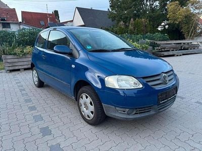 Gebraucht VW Fox 54 PS (39 kW) 2006 Blau Kleinwagen