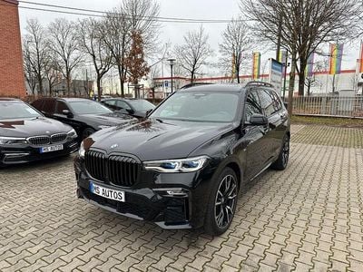 Black sapphire Gebraucht 2021 BMW X7 M Sport SUV | 74.990 € (Teuer)