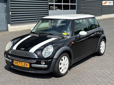 Schwarz Gebraucht 2002 Mini Cooper Pepper Kleinwagen | 1.450 €