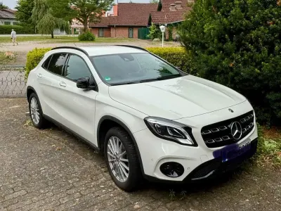 Gebraucht Mercedes GLA200 156 PS (114 kW) 2017 Weiß SUV