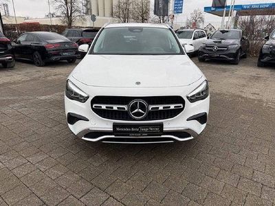 Gebraucht Mercedes GLA200 163 PS (119 kW) 2024 Unilack polarweiß SUV