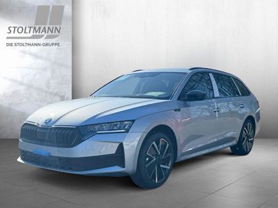 Silber Gebraucht 2024 Skoda Octavia SportLine Kombi | 39.490 €