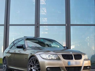 Gebraucht BMW 325 M Sport 218 PS (160 kW) 2006 Gold Limousine