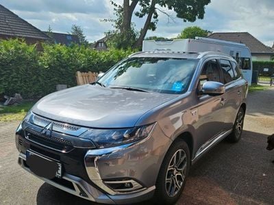 Mitsubishi Outlander P-HEV