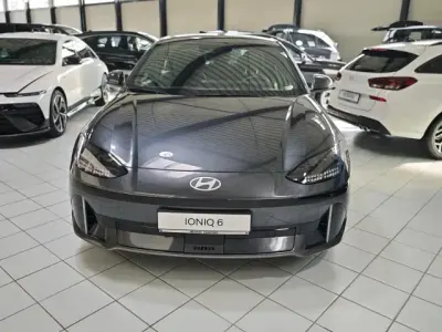 Gebraucht Hyundai Ioniq 6 Dynamiq 111 kW (151 PS) 2023 Grau Limousine