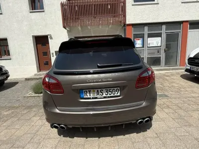 Gebraucht Porsche Cayenne Turbo 500 PS (367 kW) 2011 Braun SUV