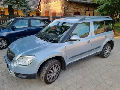 Gebraucht Skoda Yeti Ambition 105 PS (77 kW) 2011 Blau SUV