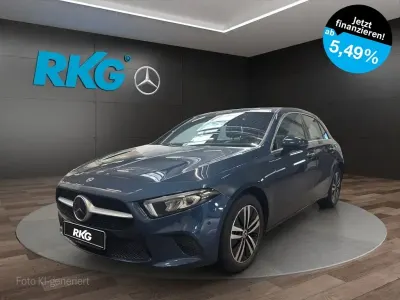 Gebraucht Mercedes A250 Progressive 218 PS (160 kW) 2022 Blau Limousine