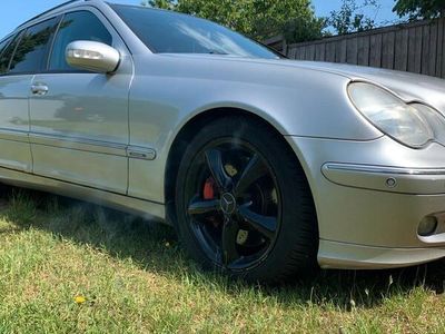 Mercedes C220