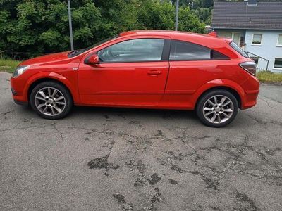 Opel Astra GTC