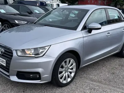 Gebraucht Audi A1 Sportback Sport 95 PS (69 kW) 2015 Silber Kleinwagen