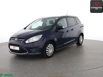 Gebraucht Ford Grand C-Max 116 PS (85 kW) 2014 Blazerblau Van / Kleinbus