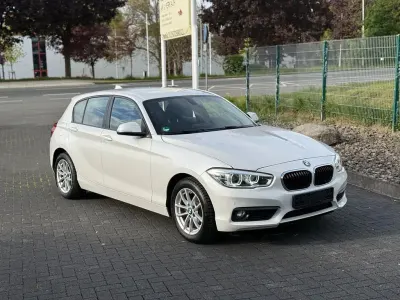 Gebraucht BMW 116 Advantage 109 PS (80 kW) 2015 Weiß Kleinwagen