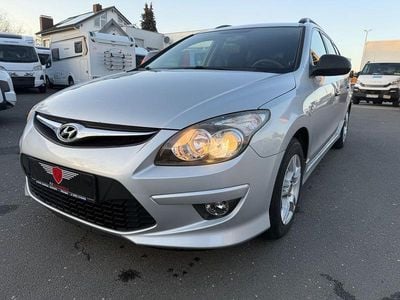 Silber Gebraucht 2010 Hyundai i30 Edition+ Kombi | 4.000 € (Fairer Preis)