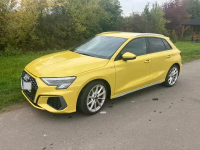Gebraucht Audi A3 S-Line 110 PS (80 kW) 2023 Gelb Limousine