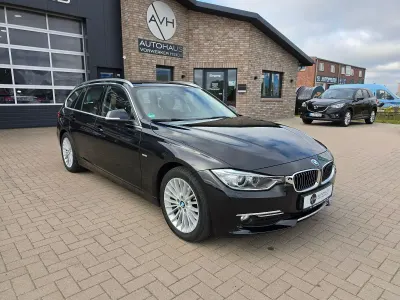 Gebraucht BMW 318 Luxury Line 143 PS (105 kW) 2015 Schwarz Kombi