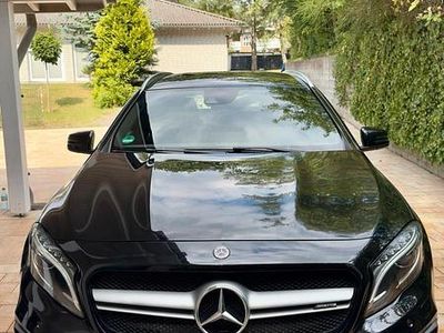 Mercedes GLA45 AMG