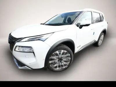 Neu Nissan X-Trail Tekna+ 213 PS (156 kW) 2025 Weiß SUV