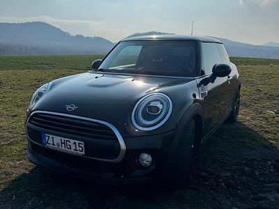 Gebraucht Mini Cooper 136 PS (100 kW) 2019 Schwarz Kleinwagen