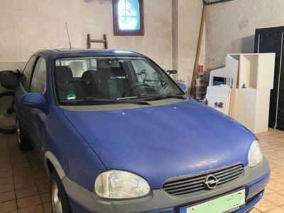 Second-hand Opel Corsa Edition 65 CP (47 kW) 1999 Albastru Hatchback