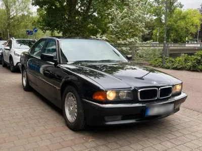 Gebraucht BMW 730 218 PS (160 kW) 1995 Schwarz Limousine