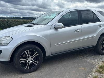 Mercedes ML320