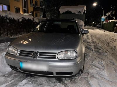 Silber Gebraucht 2005 VW Golf IV Kombi | 1.999 € (Fairer Preis)