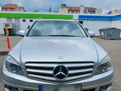 Gebraucht Mercedes C220 170 PS (125 kW) 2007 Silber Kombi