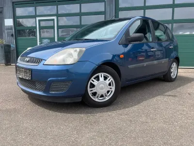 Gebraucht Ford Fiesta Trend 80 PS (58 kW) 2006 Jeans (metallic) Kleinwagen