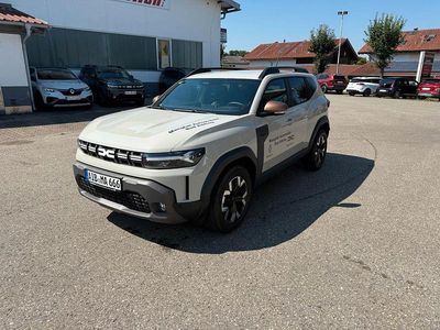 Beige Gebraucht 2024 Dacia Duster Extreme SUV | 27.160 € (Teuer)