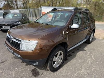 Second-hand Dacia Duster Lauréate 105 CP (77 kW) 2012 Maro SUV