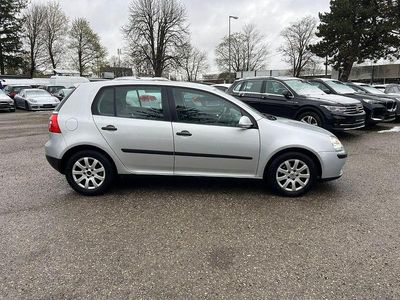 Gebraucht VW Golf V Comfortline 102 PS (75 kW) 2004 Silber Kleinwagen