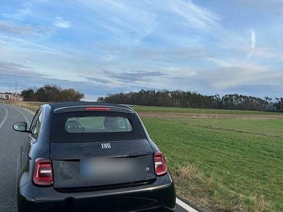 Gebraucht Fiat 500e 86 kW (118 PS) 2022 Schwarz Cabrio