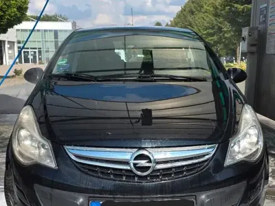Gebraucht Opel Corsa Selection 87 PS (63 kW) 2013 Schwarz Kleinwagen