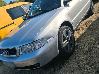 Usata Audi A4 101 CV (74 kW) 2000 Argento Berlina