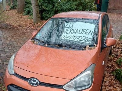 Orange Gebraucht 2014 Hyundai i10 Style Kleinwagen | 3.800 € (Fairer Preis)