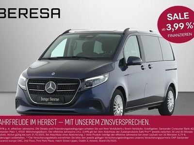 Mercedes V220