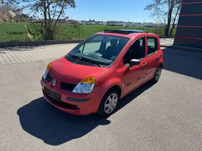Używany Renault Modus Authentique 75 KM (55 kW) 2004 Czerwony Minivan