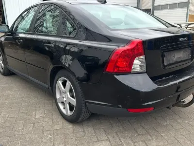 Gebraucht Volvo S40 140 PS (102 kW) 2007 Schwarz Limousine