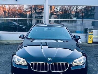 Schwarz Gebraucht 2013 BMW 520 Kombi | 11.000 € (Guter Preis)