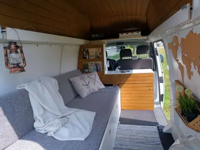 Gebraucht VW T5 105 PS (77 kW) 2006 Weiß Van