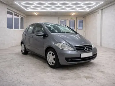 Używany Mercedes A160 82 KM (60 kW) 2009 Srebrny Minivan