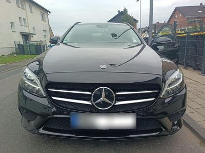 Gebraucht Mercedes C300e Avantgarde 258 PS (189 kW) 2019 Schwarz Kombi