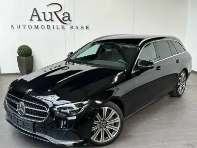 Gebraucht Mercedes E400 Avantgarde 330 PS (242 kW) 2021 Schwarz Kombi