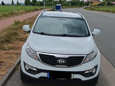 Gebraucht Kia Sportage Attract 139 PS (102 kW) 2013 Weiß SUV