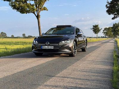 Gebraucht VW Arteon Elegance 200 PS (147 kW) 2022 Grau Kombi