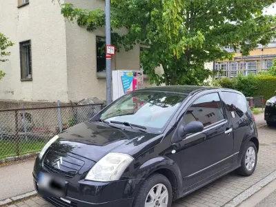 Gebraucht Citroën C2 73 PS (53 kW) 2004 Schwarz Kleinwagen