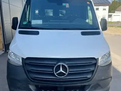 Używany Mercedes Sprinter 170 KM (125 kW) 2021 Biały Van